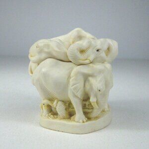 Harmony Kingdom Ed Safari England Carved Elephant Figurine Resin Sculpture